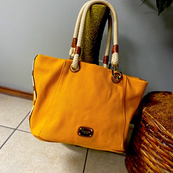 Micheal Kors yellow nautical canvas tote - Picture 1 of 5